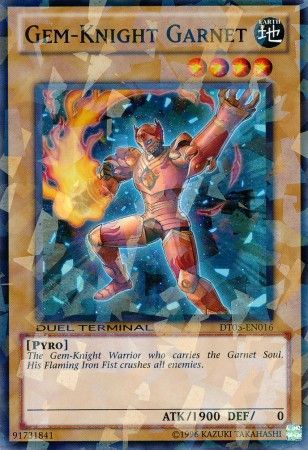 Gem-Knight Garnet - DT05-EN016 - Normal Parallel Rare available at 401 Games Canada