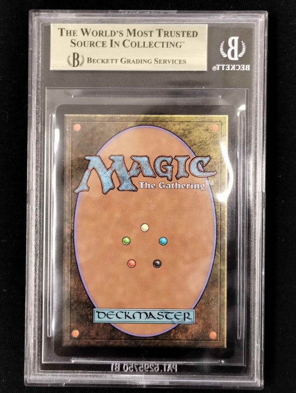 Llanowar Elves - Japan Showcase Fracture Foil- English Language - Foundations - Beckett (BGS) Graded 9.5