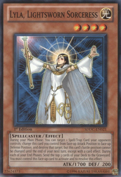 Lyla, Lightsworn Sorceress - SDDC-EN021 - Common - 1st Edition available at 401 Games Canada