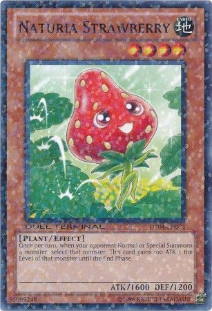 Naturia Strawberry - DT04-EN031 - Normal Parallel Rare available at 401 Games Canada