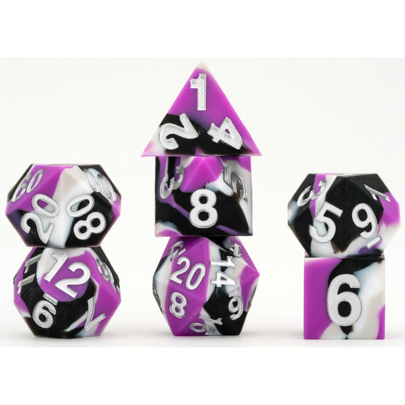 Fanroll - Sharp Edge Dice Set - Pride Asexual